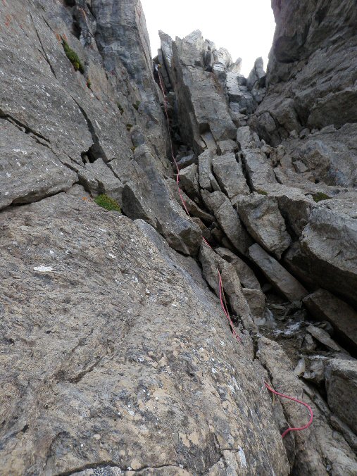 Aiguille de la Nova 049.jpg - Un grand rappel de 45m